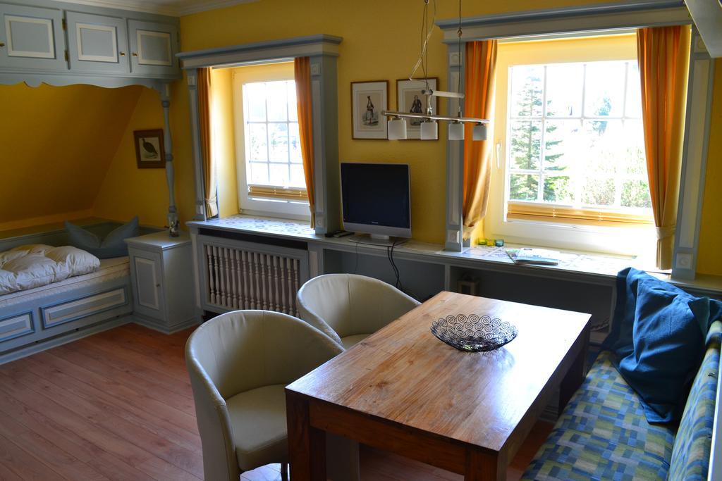 Priel-Hues Apartman List Szoba fotó